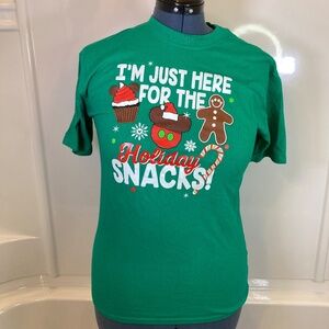 Disney Parks Youth Unisex Sz XL Green Holiday Christmas Snack Short Sleeve Shirt